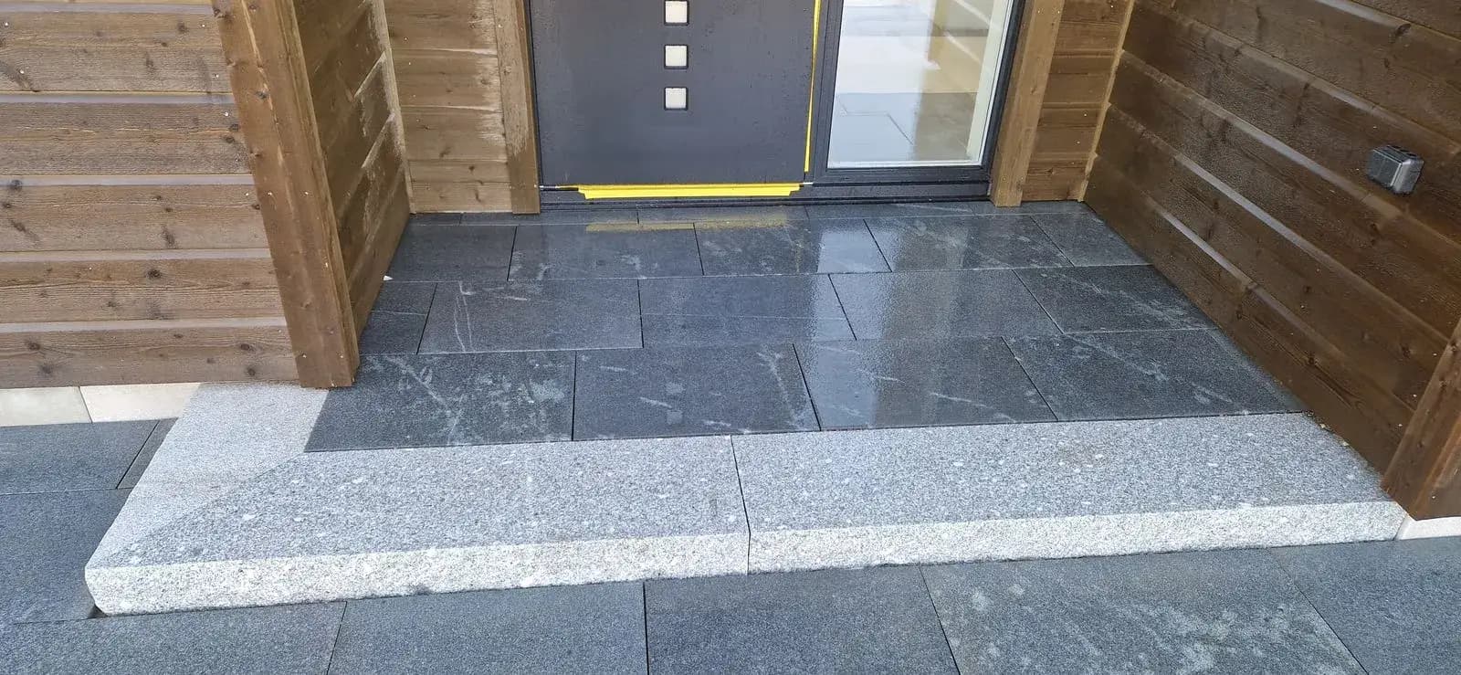 Kantstöd & mur i granit